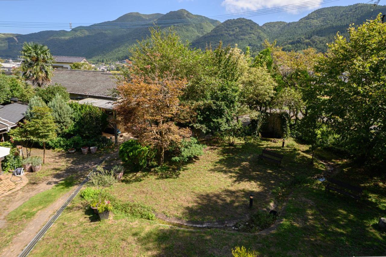 Bed and Breakfast Yufuin Flora House Exteriér fotografie